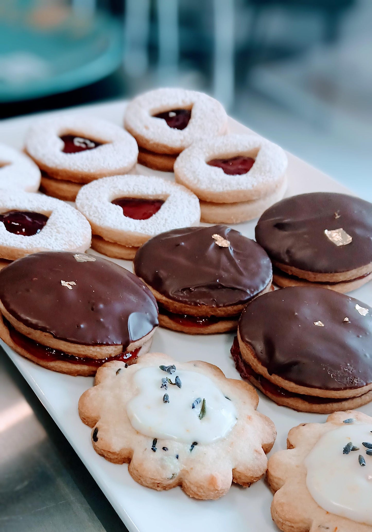 Shortbread cookie box
