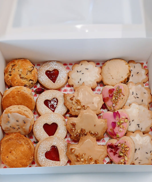 Scones and shortbread box